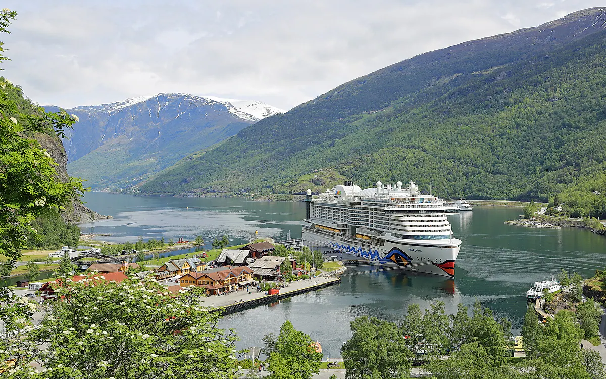 Flåm innerst i Aurlandsfjorden