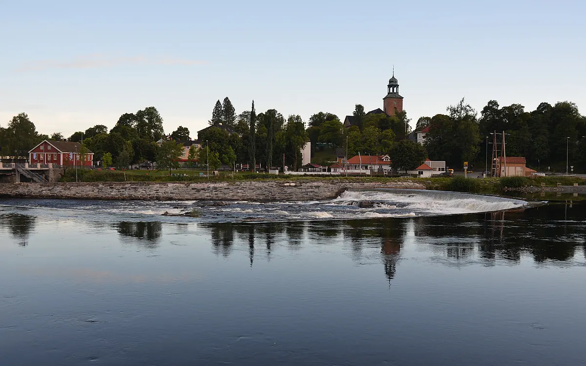 Numedalslågen gjennom Kongsberg